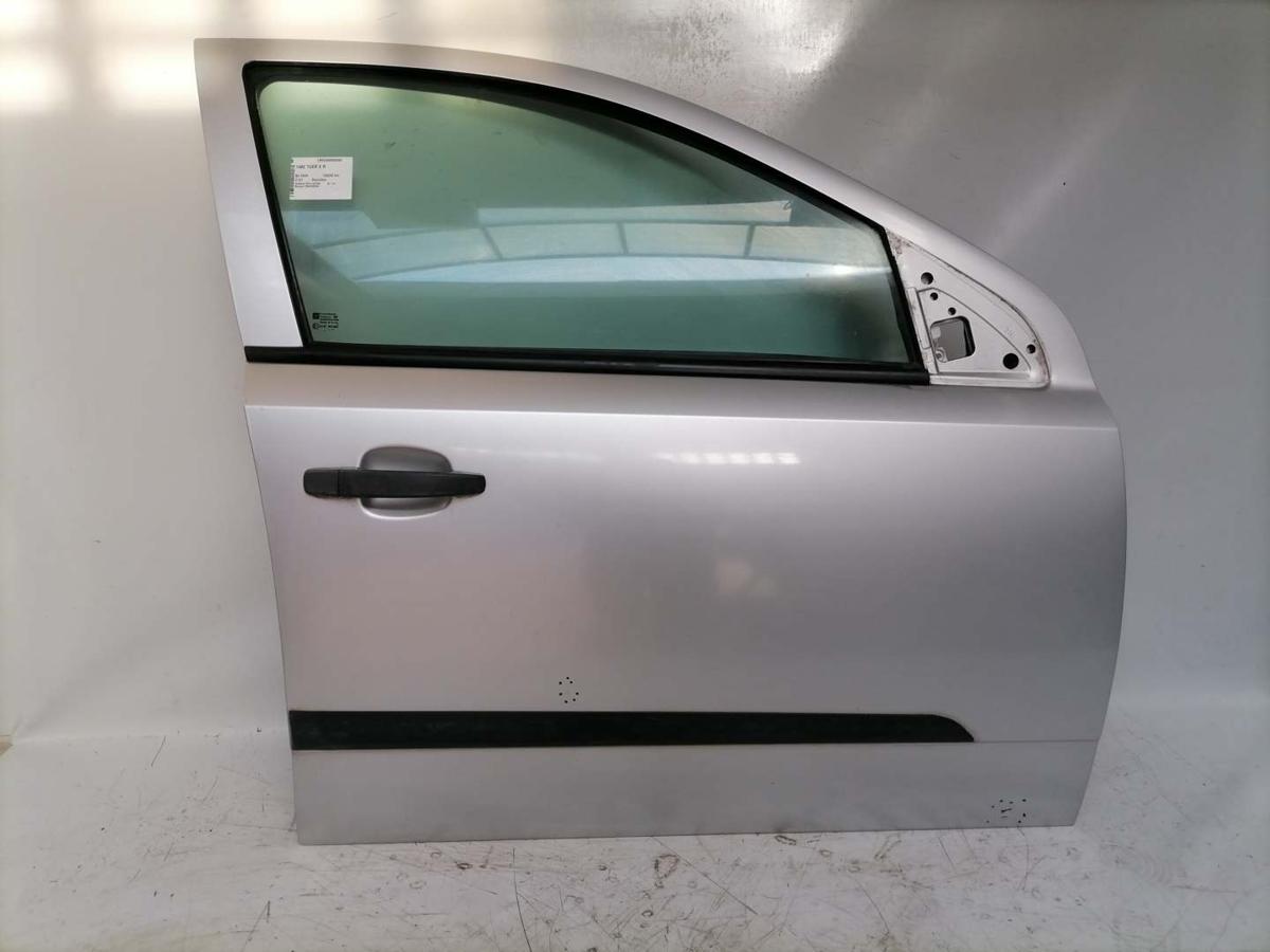 Opel Astra H original T&uuml;r vorn rechts Z157 Starsilber Bj.2004